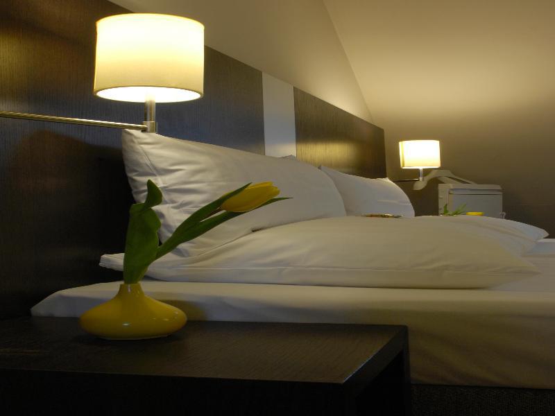 Astor & 4* Keulen
